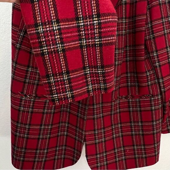 Sag Harbor Blazer Red Plaid Wool Blend Size 10 Black Velvet Collar Career - Picture 3 of 6